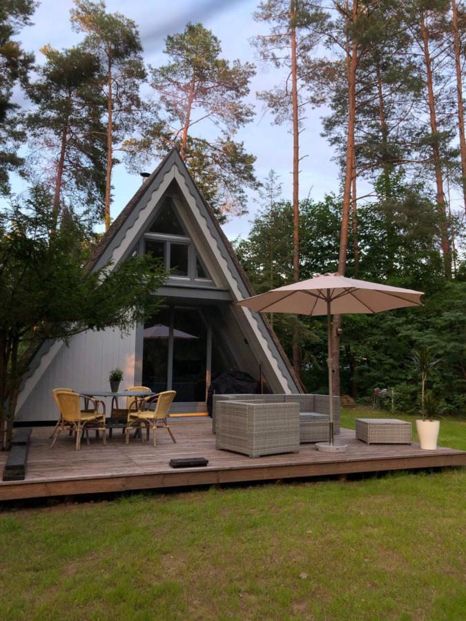 Ferienhaus Reetdach 1300Qm Privatgrundstueck Bootssteg Sauna Templin Luebbesee Uckermark Erholung Pur Seenplatte Petersdorf  Exterior foto